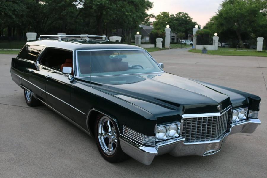  Cadillac DeVille 9-passenger Station Wagon by WISCO (B9114767) 1969 года  (фото 6 из 147)